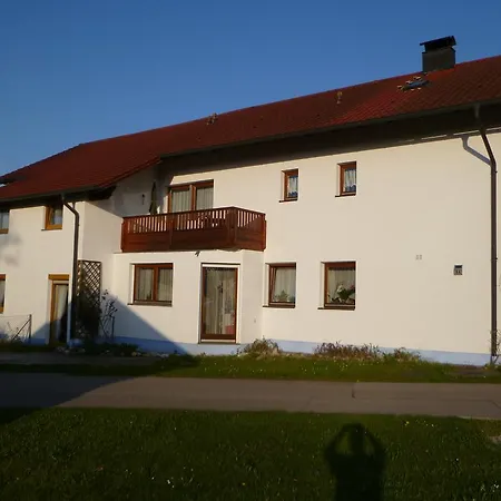 Haus Lissi Pensionat 3*