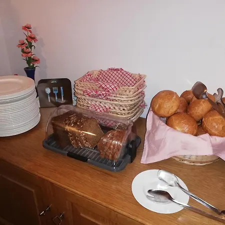 Haus Lissi Guest house