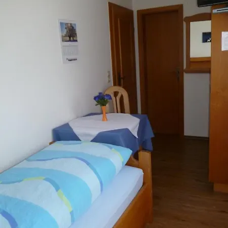 Haus Lissi Guest house Bad Fussing