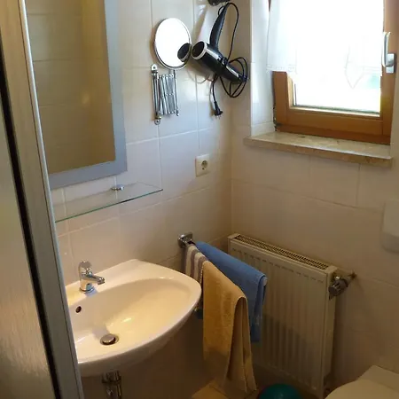 Guest house Haus Lissi Bad Fussing